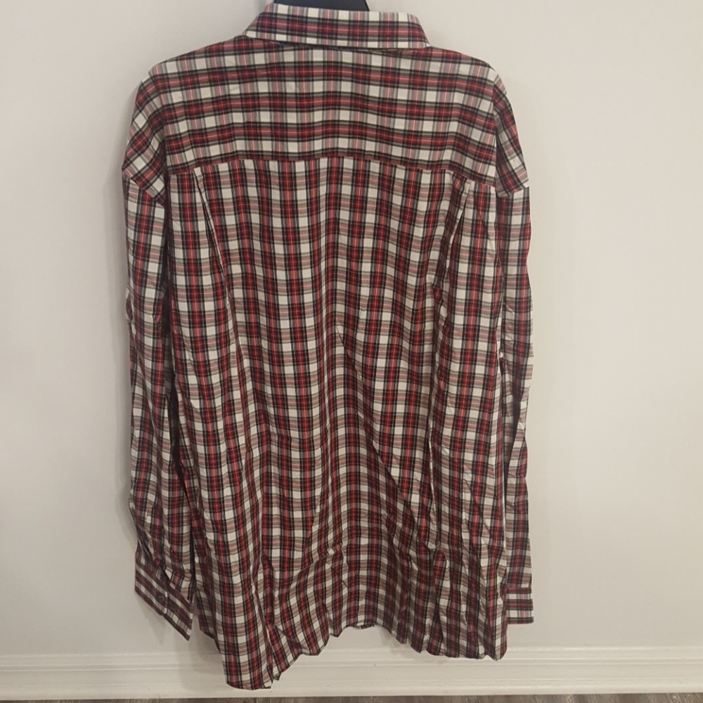 Shirt - Picture 2 of 5